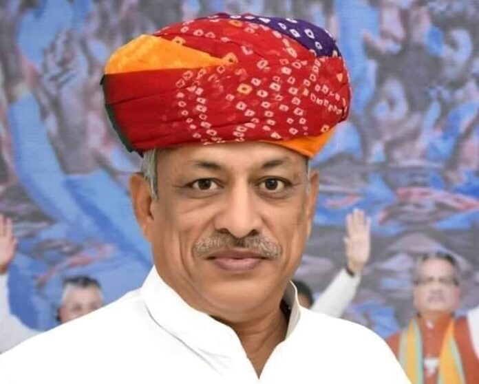 केबिनेट मंत्री जोराराम कुमावत का जन्मदिन आज, प्रदेशभर से मिल रही शुभकामनाएं, सीएम सहित मंत्रीगण, आईएएस, आरएएस अधिकारी सहित अन्य दे रहे शुभकामनाएं, केबिनेट मंत्री बखूबी संभाल रहे है पशुपालन, डेयरी एवं देवस्थान विभाग की जिम्मेदारी.. 