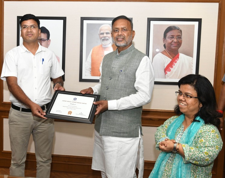 209194_HomePage_8bba5dbb-e462-4503-8a31-3442e63b8a02 (1)