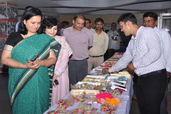 apex011-27-1754397588-742177-khaskhabar